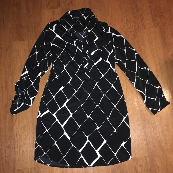 The Limited Ashton shift dress - Picture 3 of 5